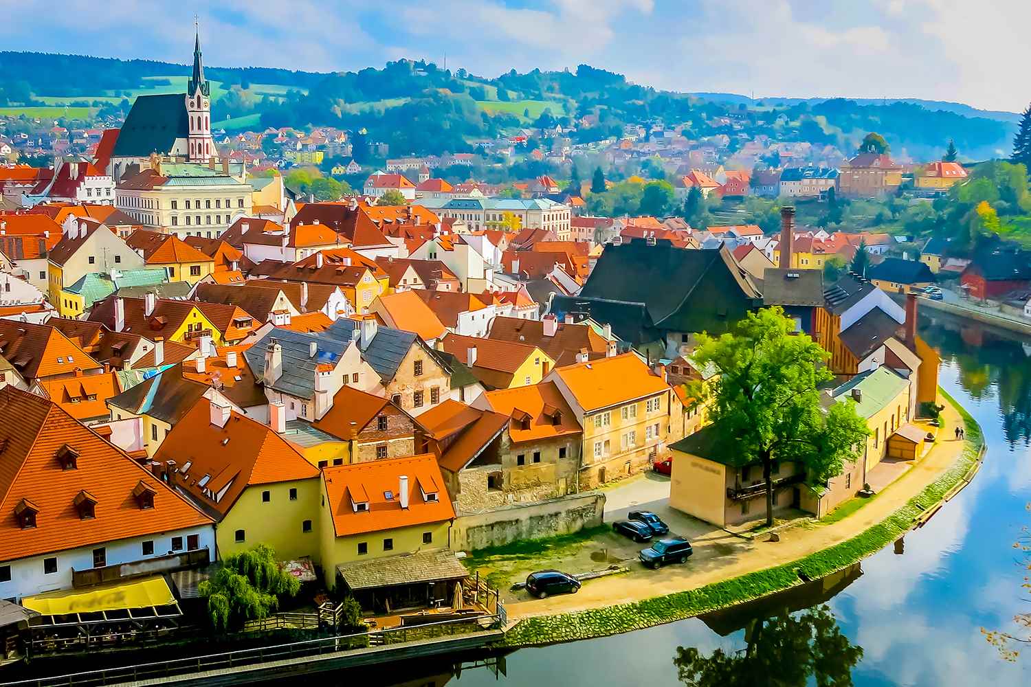 /Assets/CruiseGallery/Thumb/melodiesofthedanube_CZECHREPUBLIC_CeskyKrumlov_iStock_76778585_gallery.jpg