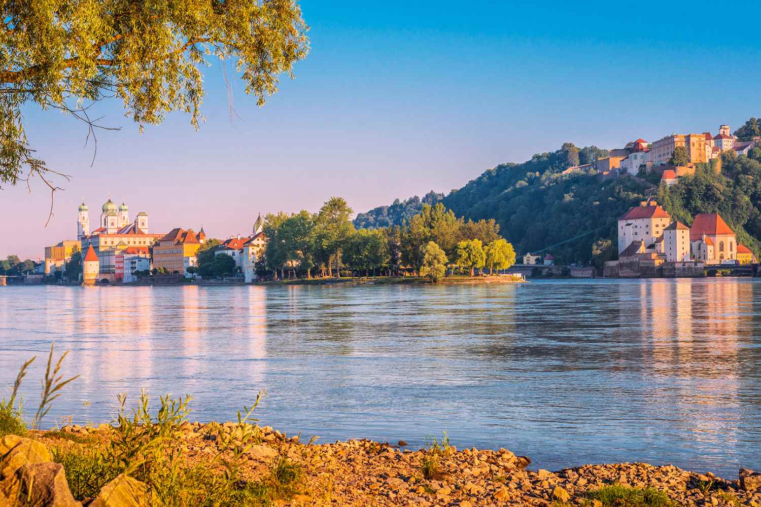 /Assets/CruiseGallery/Thumb/melodiesofthedanube_GERMANY_Passau_iStock_87609191_gallery.jpg