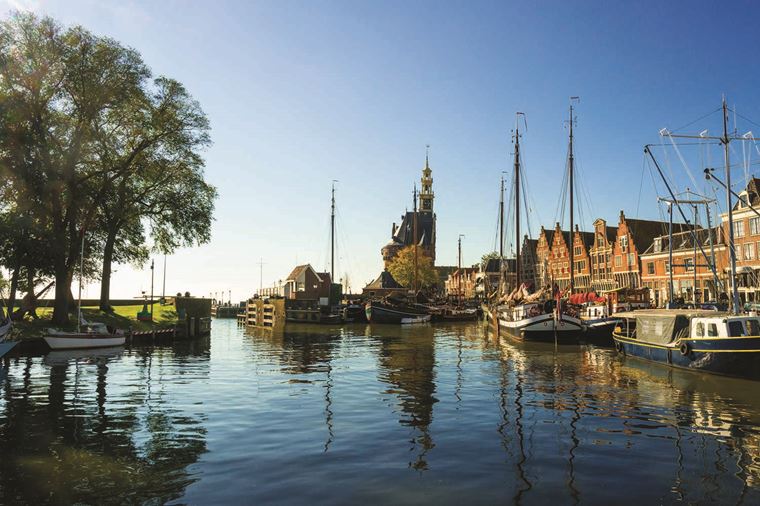 /Assets/Desktop/CruiseGallery/Thumb/TulipTime_Netherlands_Hoorn_iStock_80695609_gallery.jpg