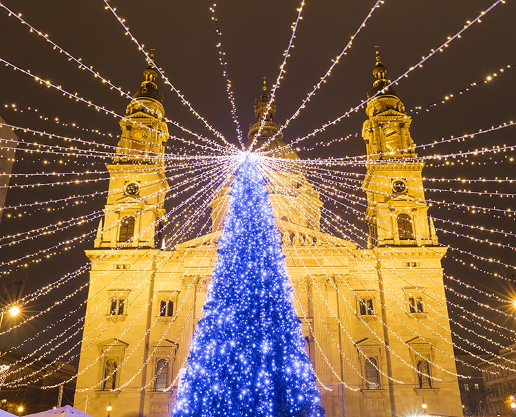 majestic-capitals-of-the-danube-christmas